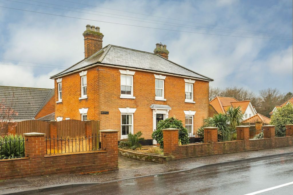 Property photo 1 of 27