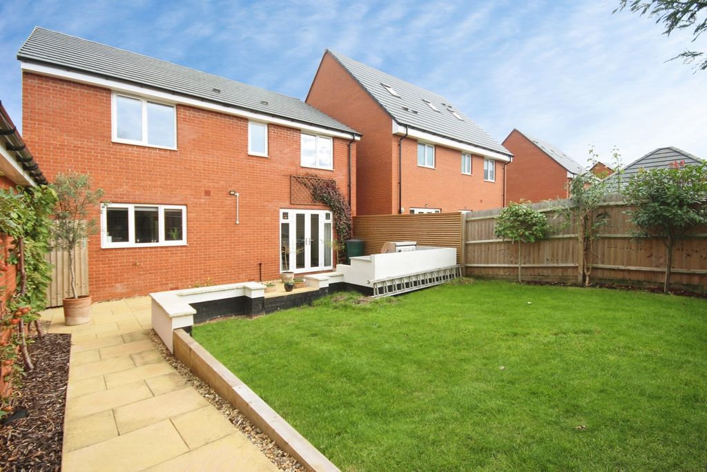 Property photo 2 of 22 Pbox-Img.Jpg