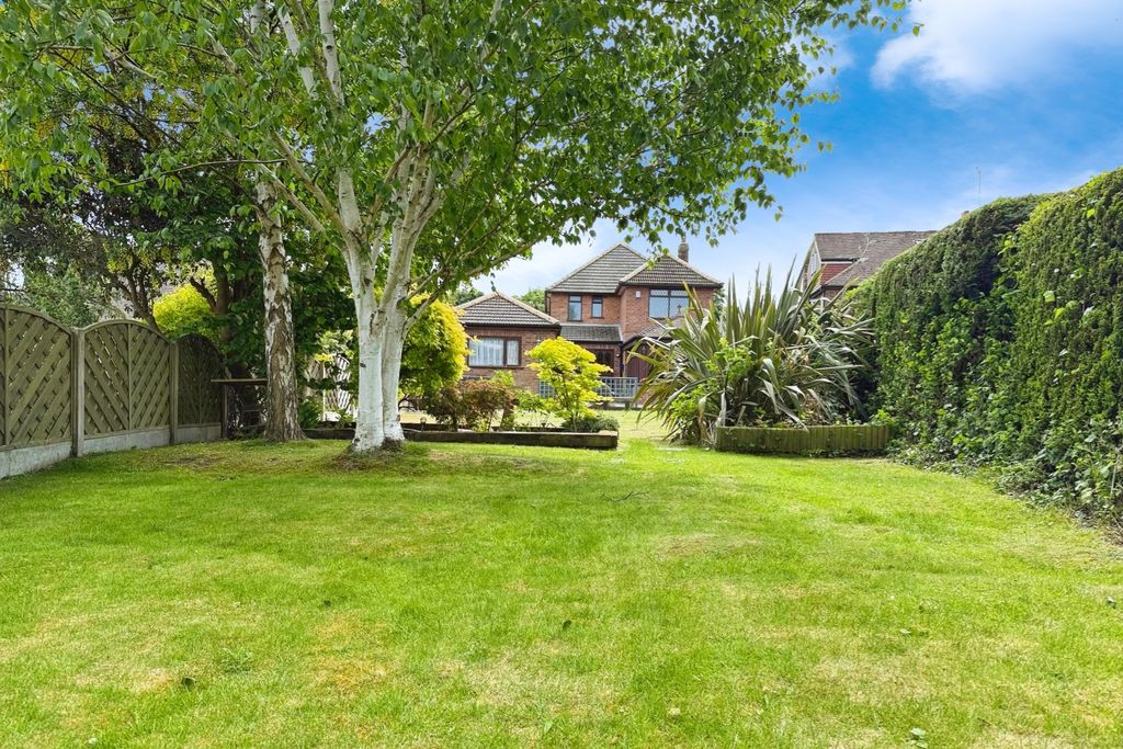 Property photo 3 of 19 4187316