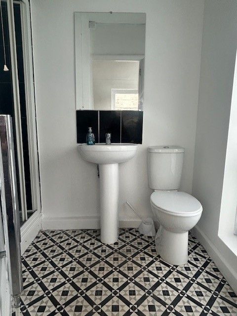 Property photo 3 of 3