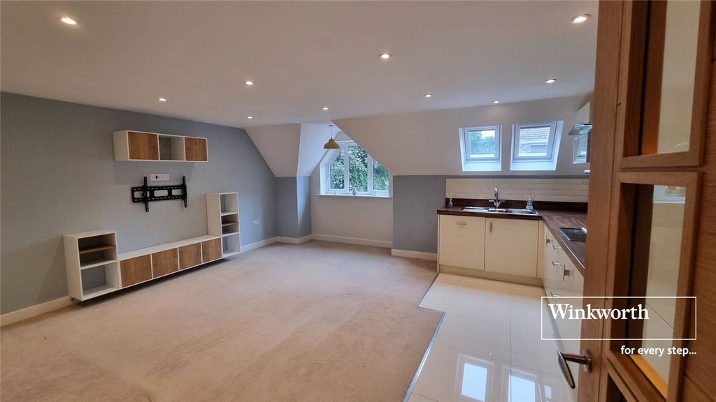 Property photo 3 of 13 Picture No. 16
