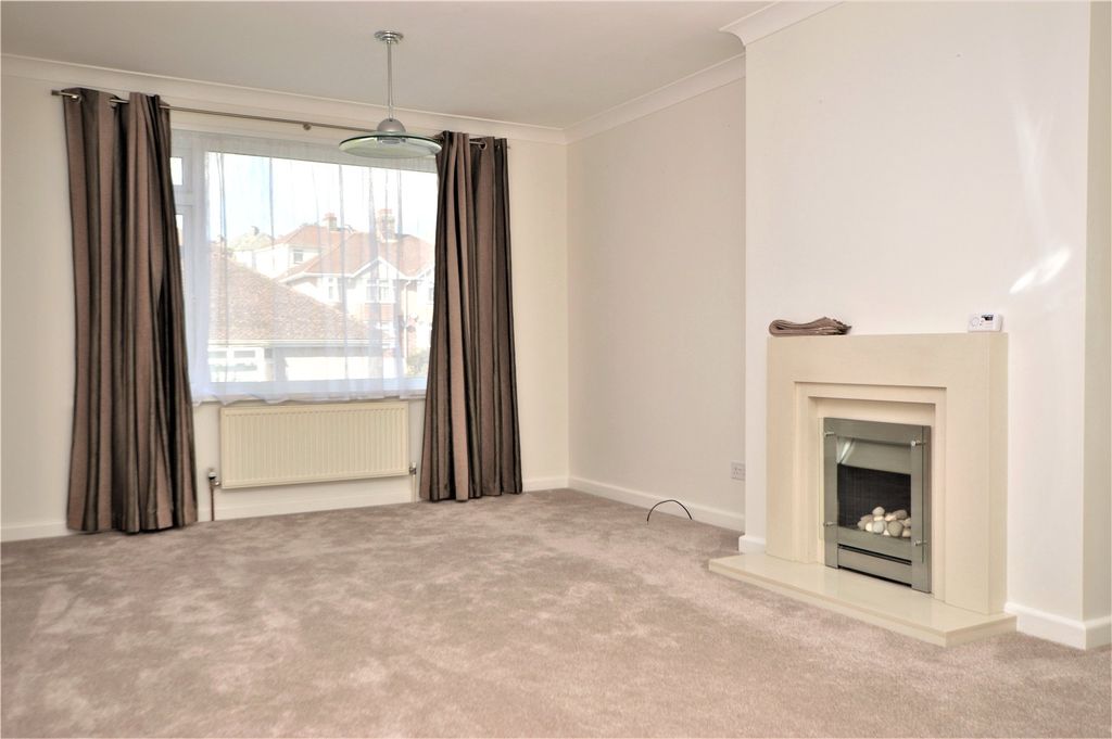 Property photo 3 of 14 Picture No. 01