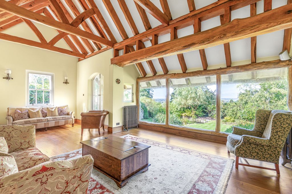 Property photo 3 of 21