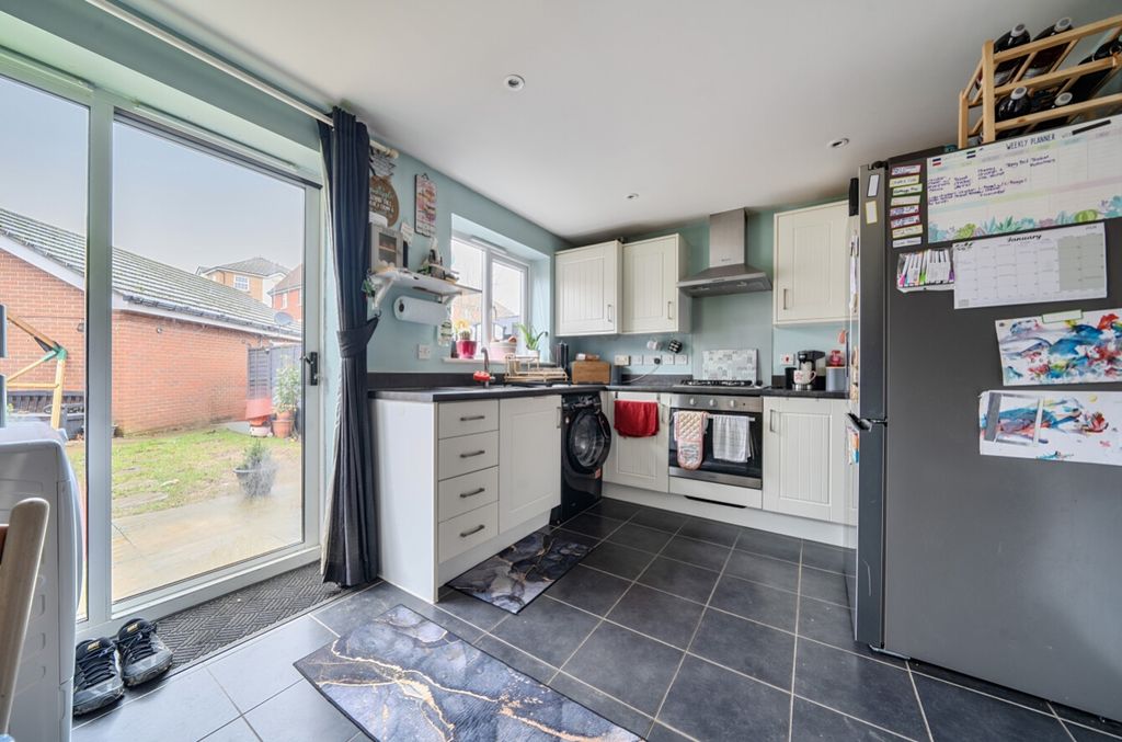 Property photo 2 of 9 1402074-4-696E4B86479c7