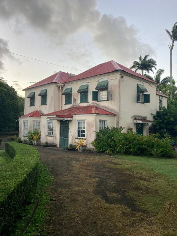 Property photo 2 of 31