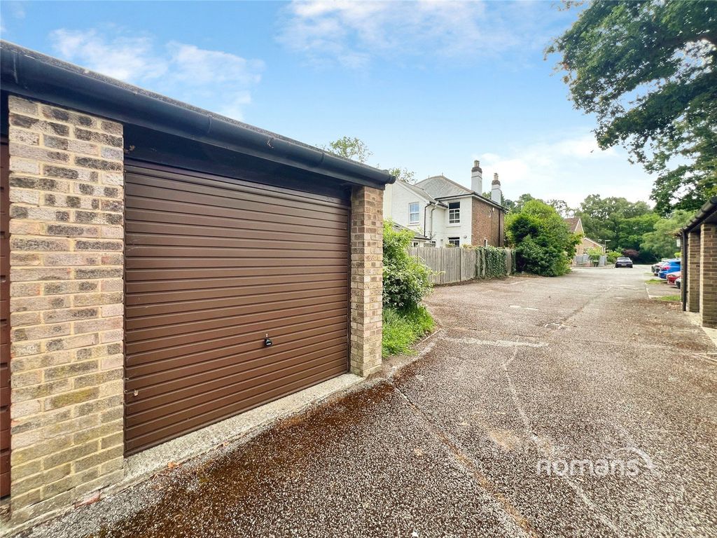 Property photo 1 of 4 Pbox-Img.Jpg