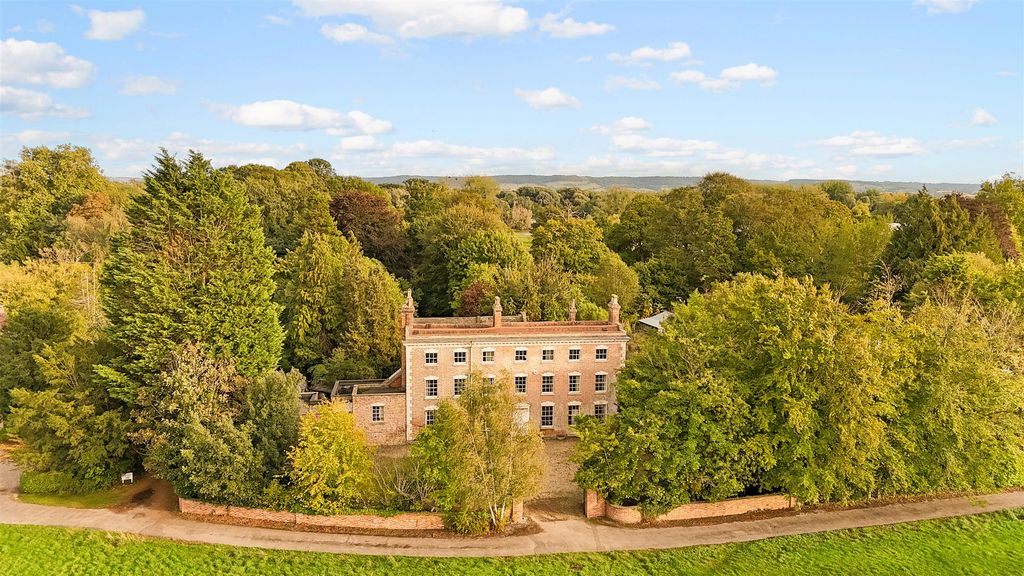 Property photo 1 of 29 Ph4_6212158.Jpg