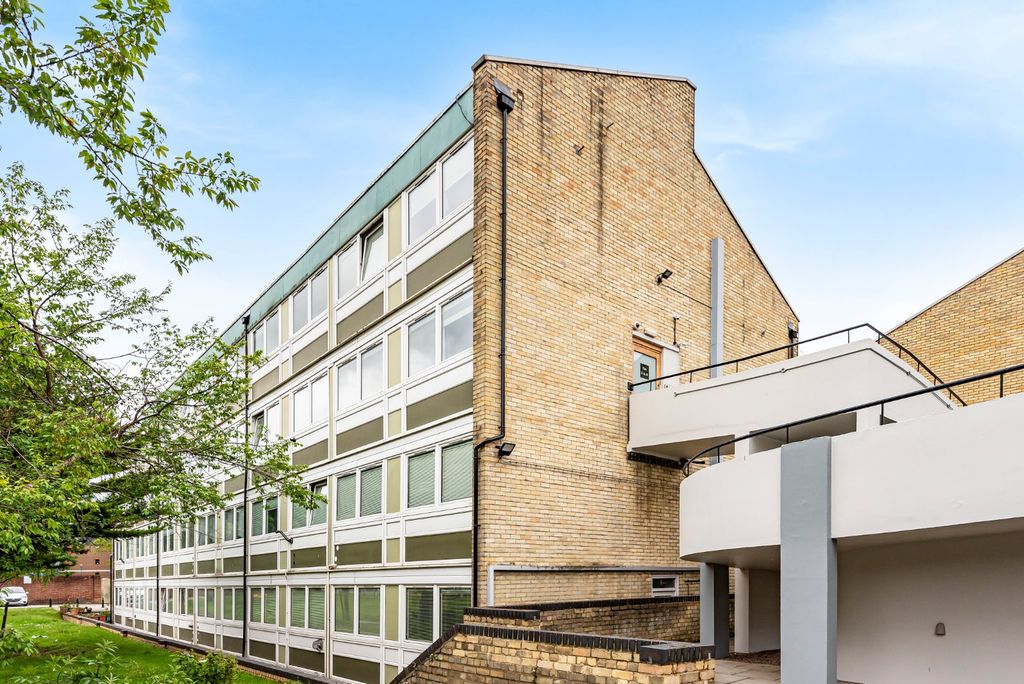 Property photo 2 of 3 Picture No. 03