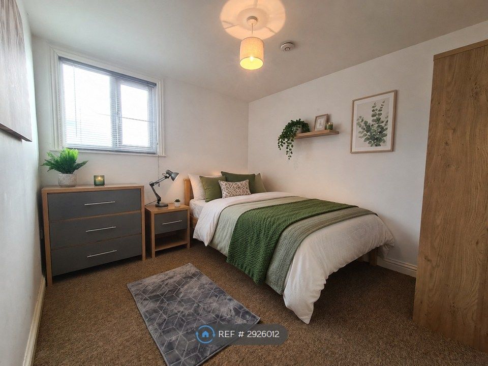 Property photo 1 of 5 Room 7