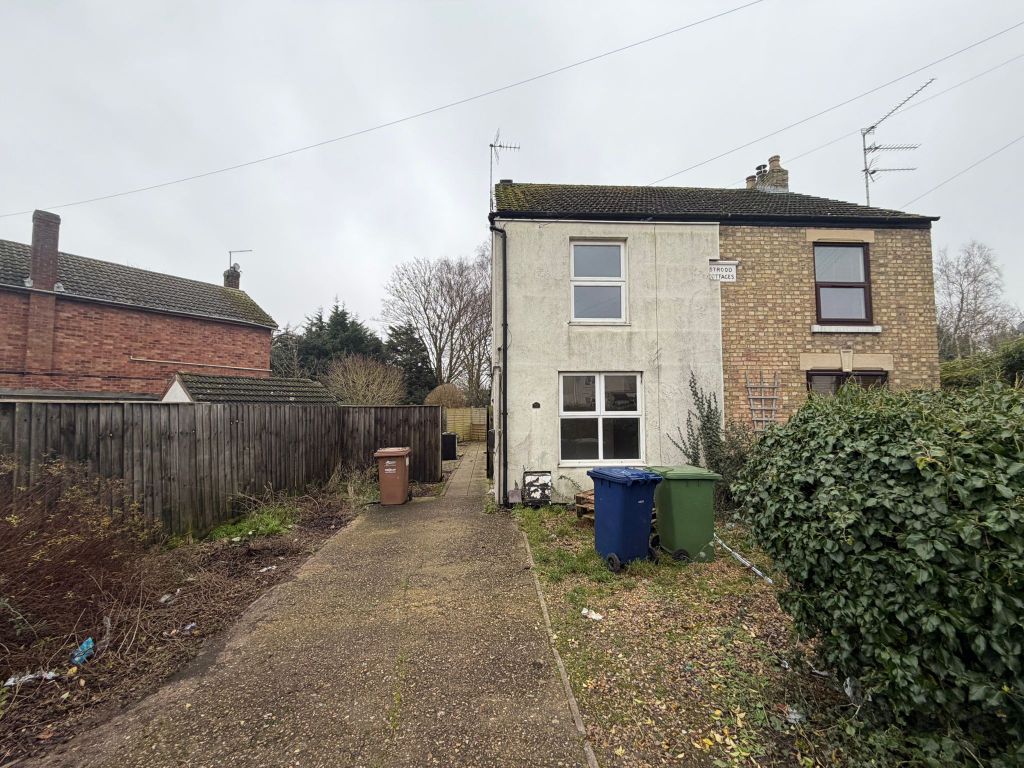 Property photo 1 of 12 Exterior