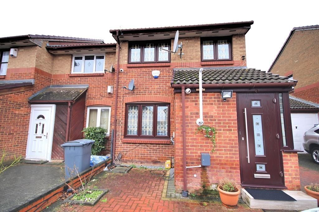 Property photo 1 of 17