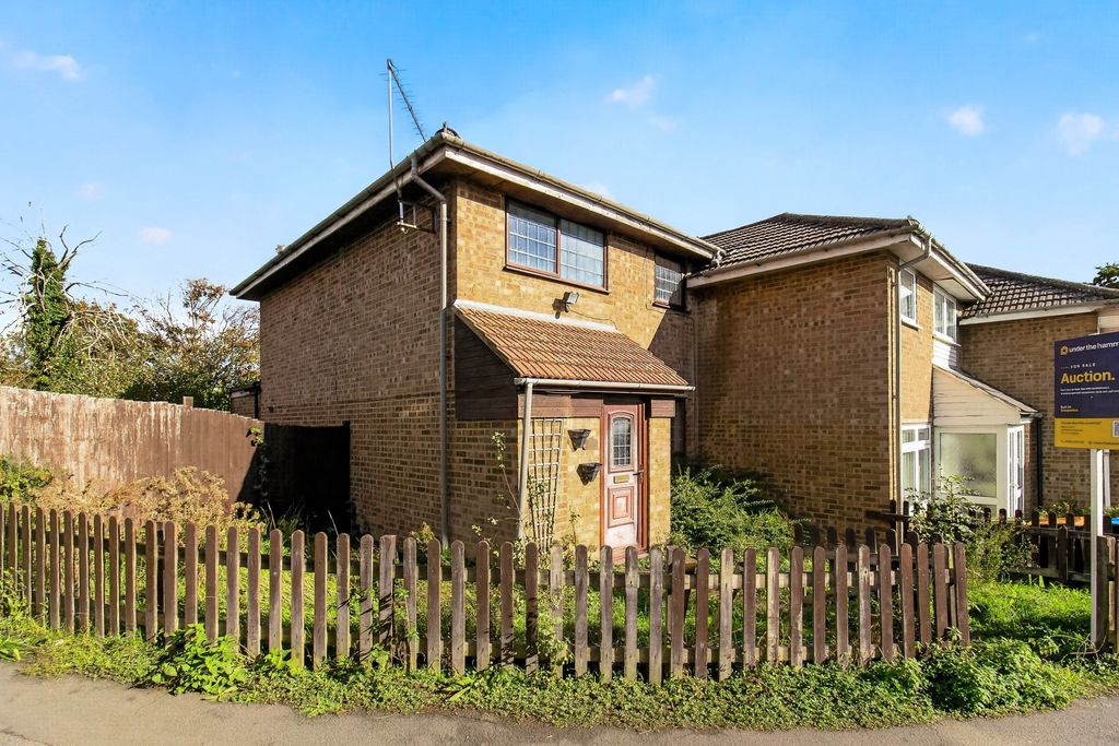 Property photo 1 of 25