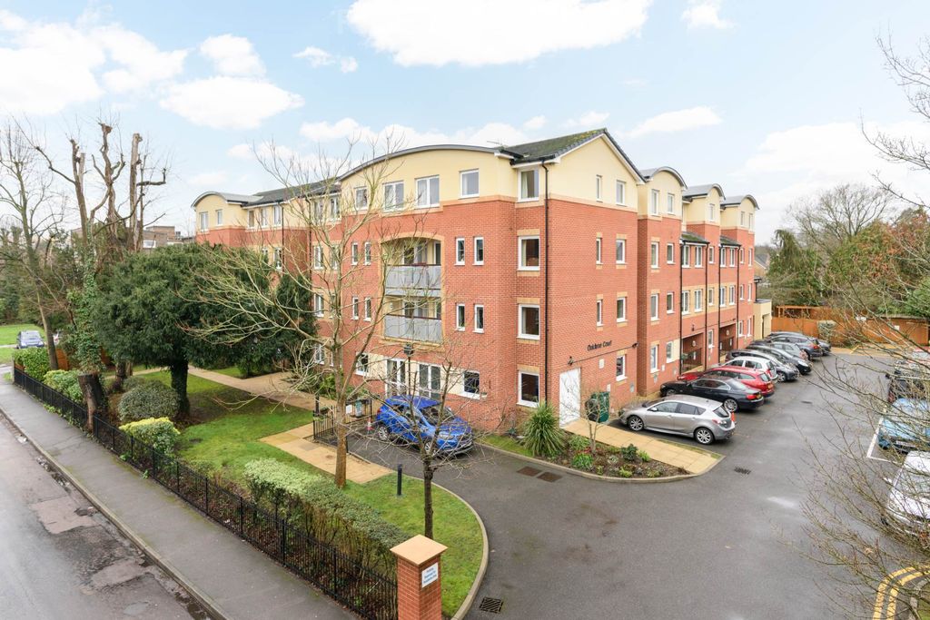 Property photo 1 of 8