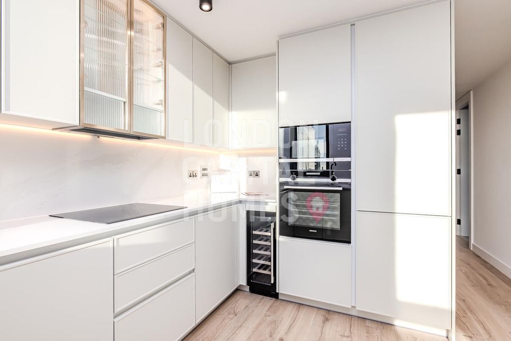 Property photo 3 of 11 23091429.Jpg