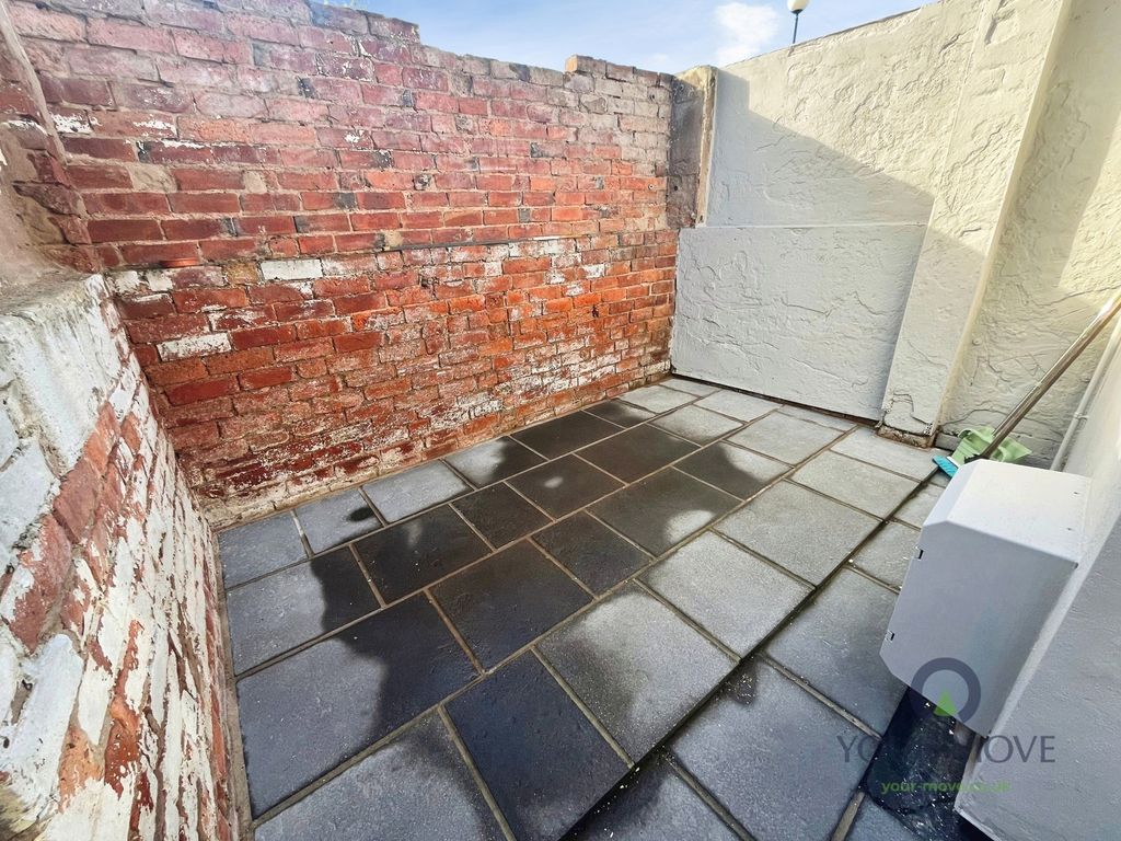 Property photo 3 of 17 Rear Patio
