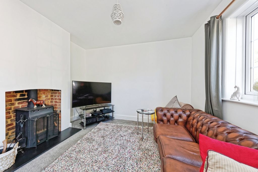 Property photo 2 of 30 Photo