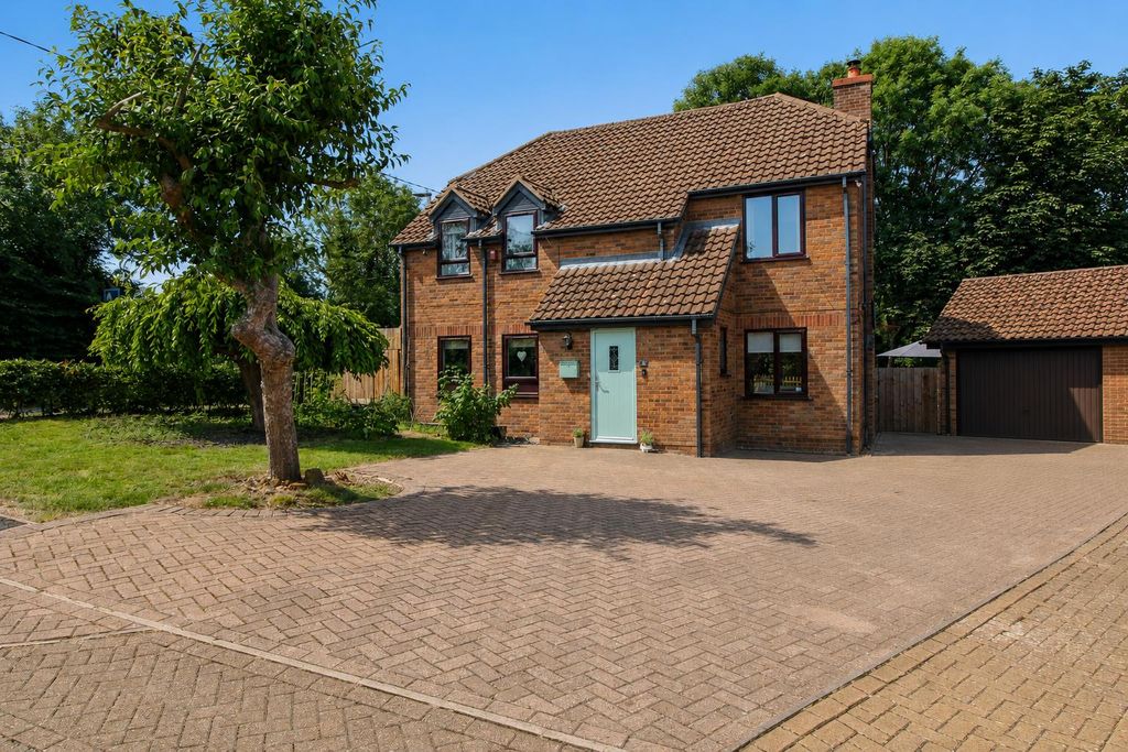 Property photo 2 of 30 89A375F2-4223-4B2B-832d-c89d22885d4c.Png