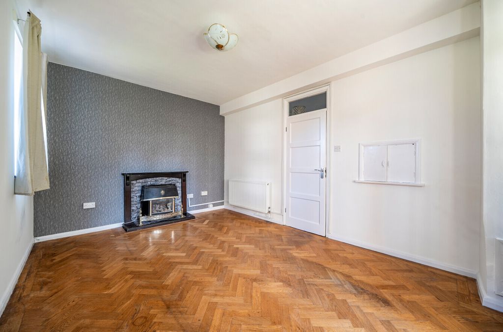 Property photo 2 of 12 Recepton Room