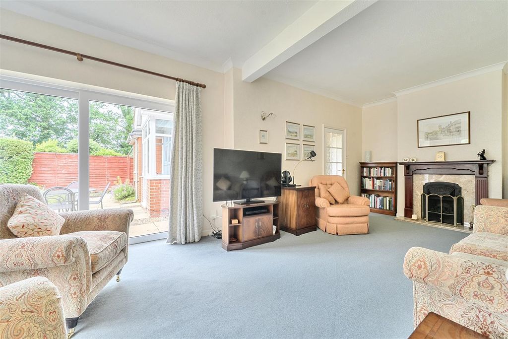 Property photo 2 of 20 1477626-17-6A32B5c825c9B.Jpg