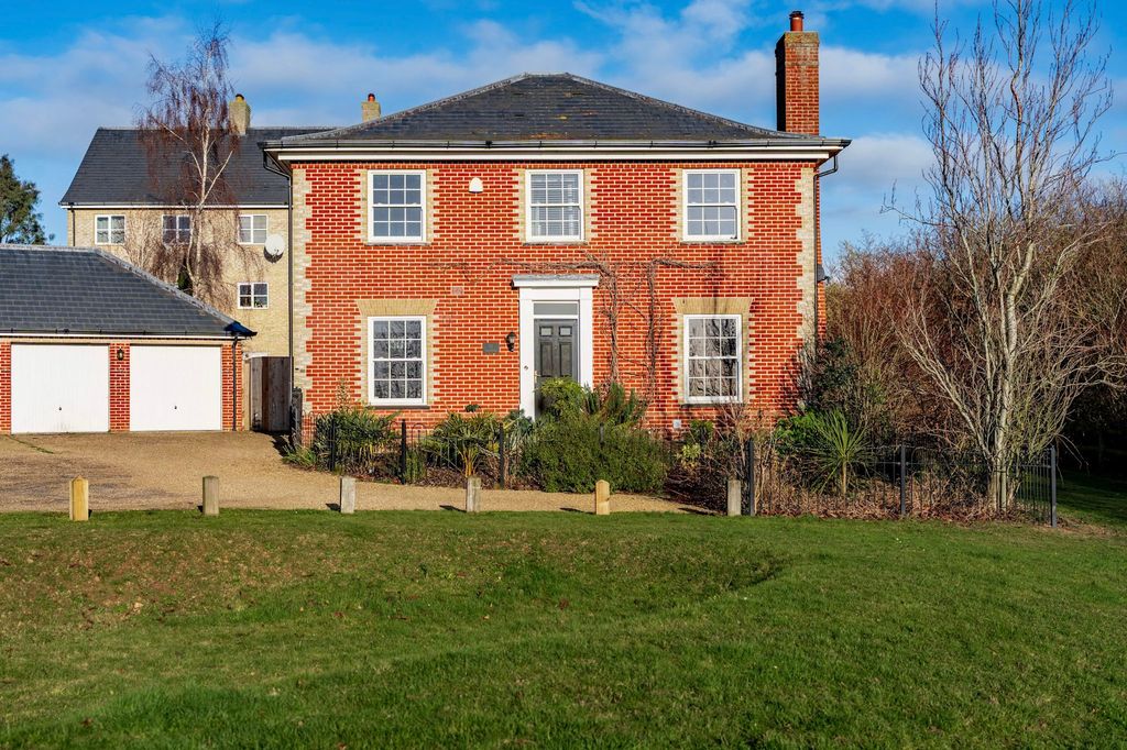 Property photo 1 of 24