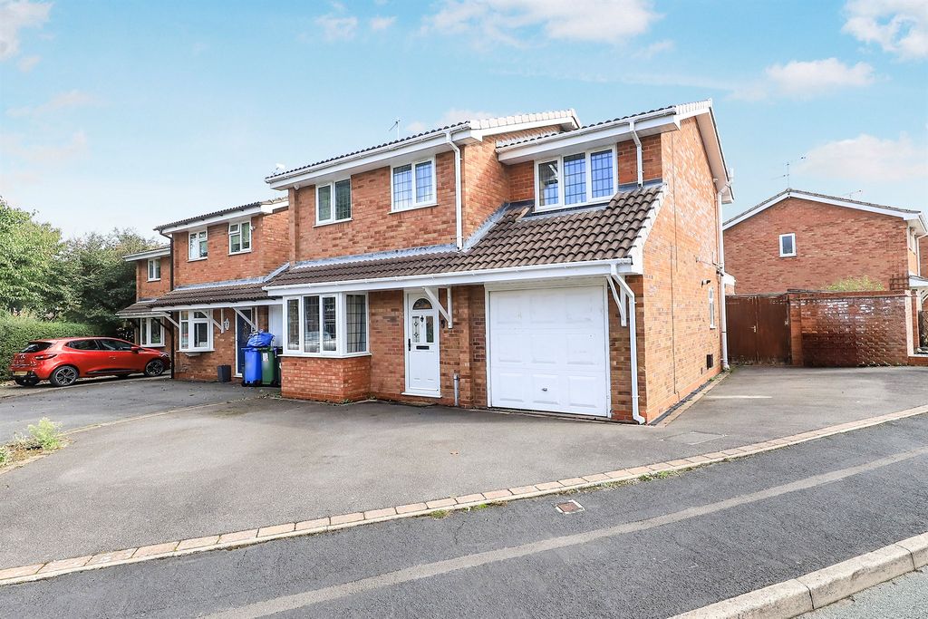 Property photo 1 of 17