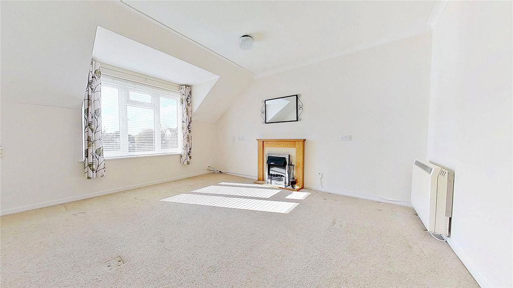 Property photo 3 of 9 Picture No. 04