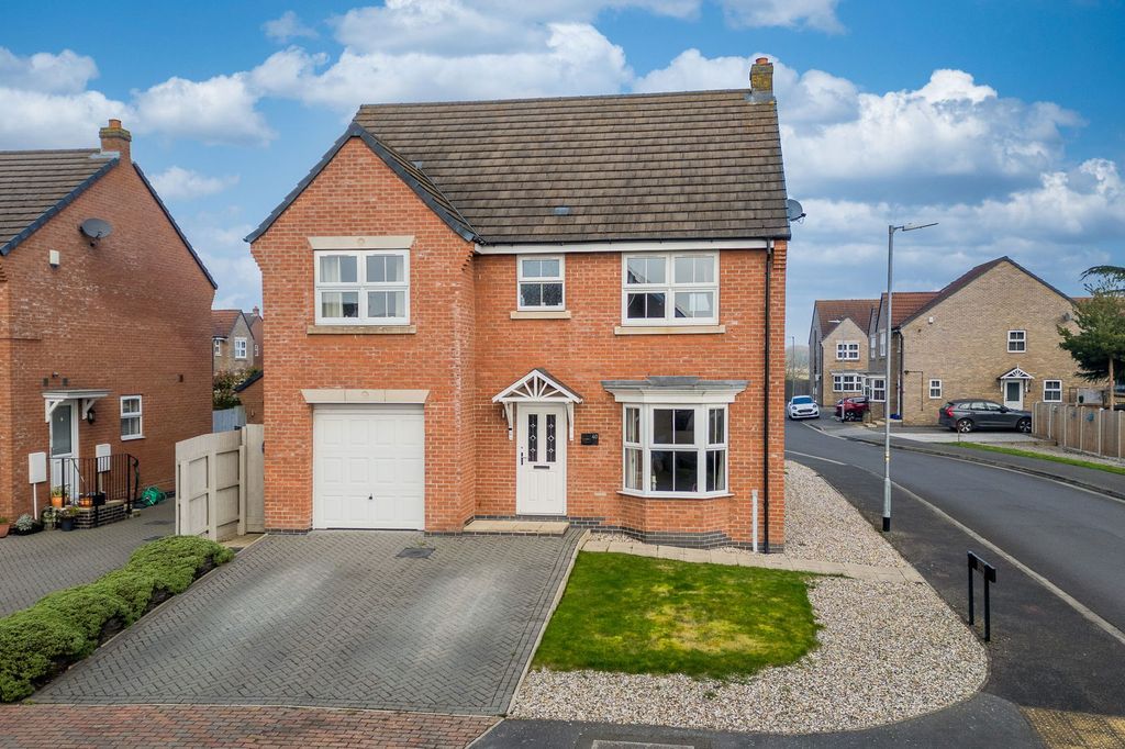 Property photo 1 of 25