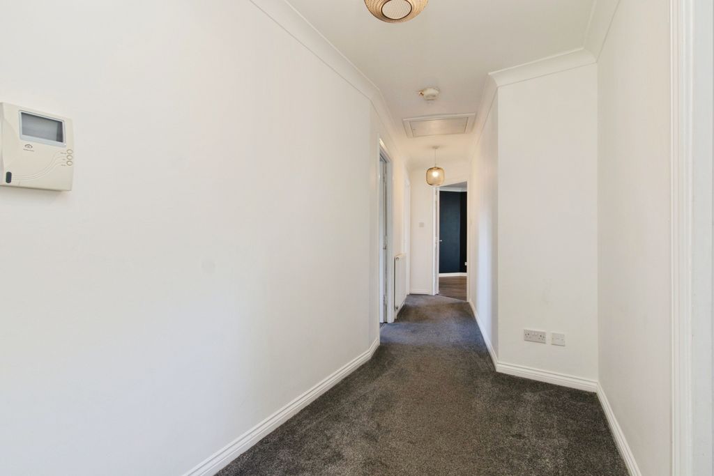 Additional image 8 of 2 bed flat for saleCathcart Road, Glasgow G73
