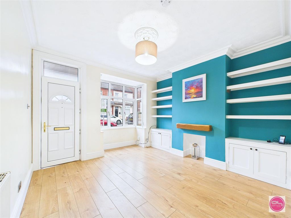 Property photo 2 of 24 Fredrick Street, Stapenhill (4).Jpg