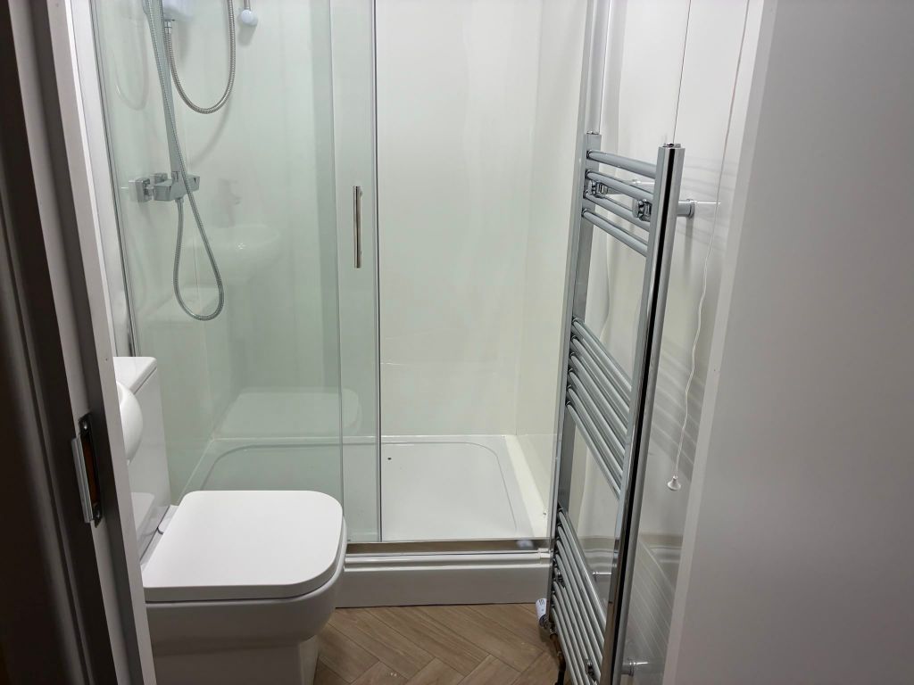 Property photo 3 of 6 Bathroom