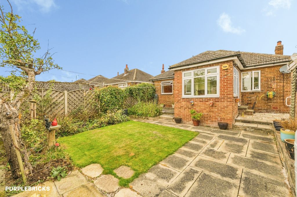 Property photo 1 of 25