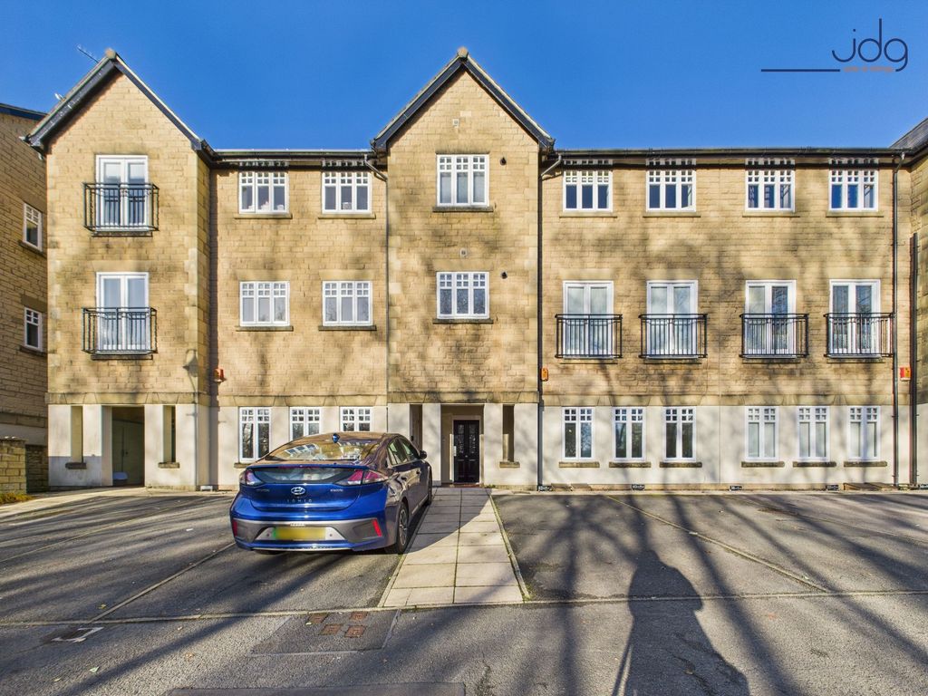 Property photo 1 of 10 Welcome To The Colonnade