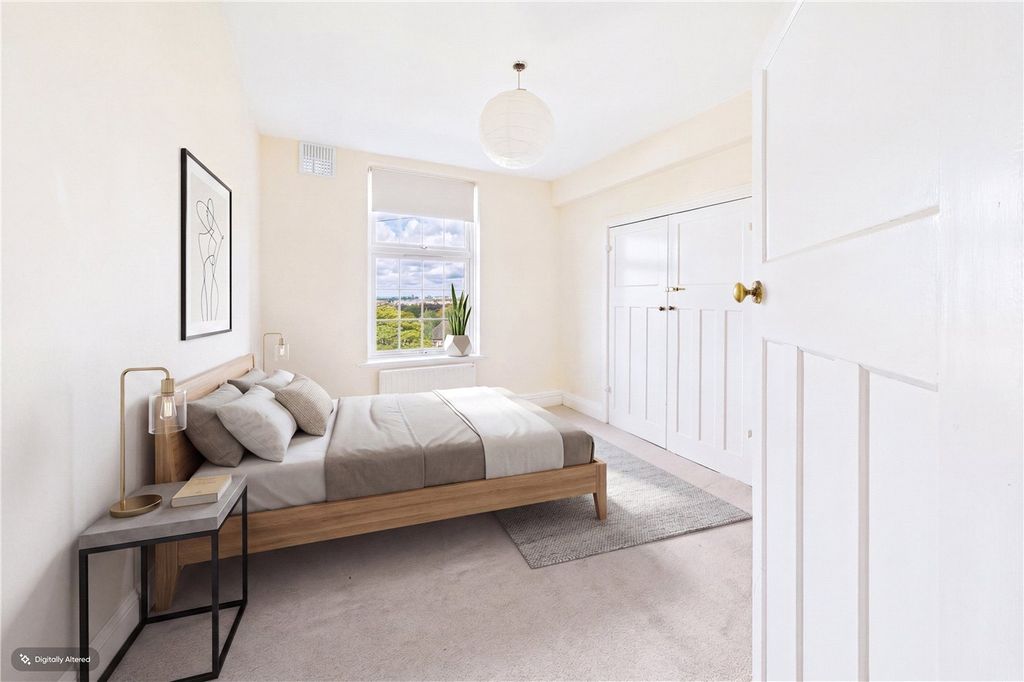 Property photo 2 of 11 Picture No. 10