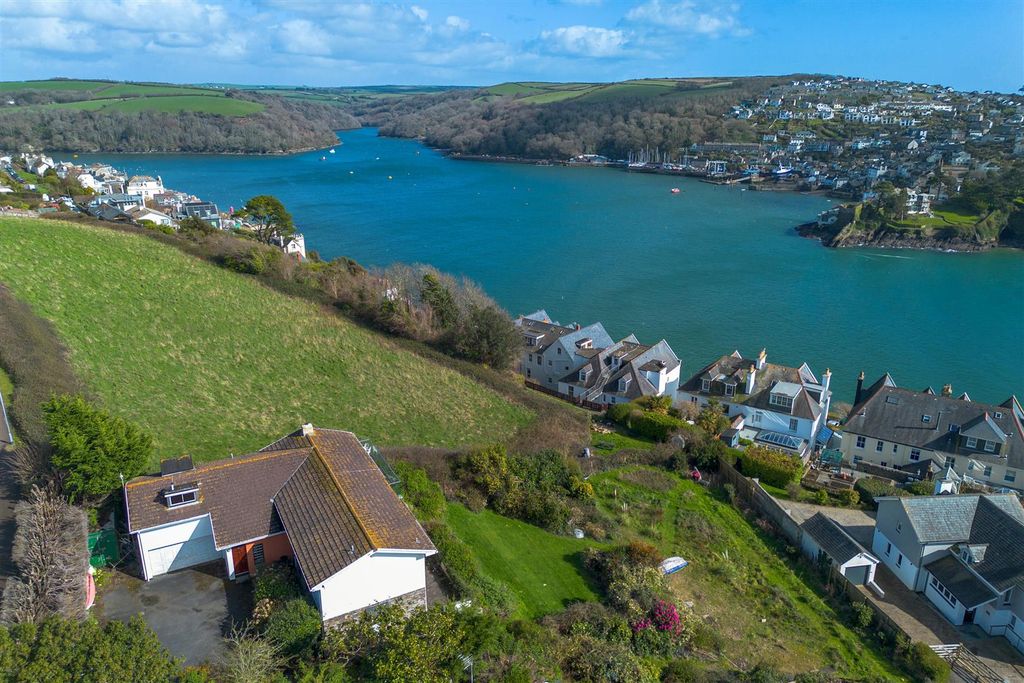 Property photo 3 of 14 Aerial.Jpg