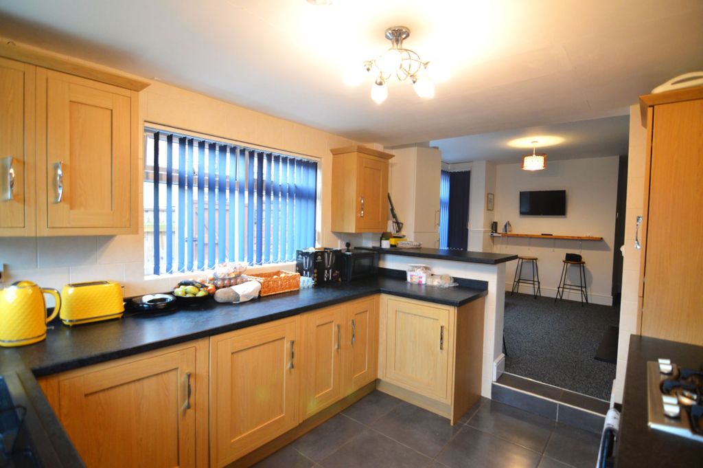 Additional image 5 of Room to rentLegsby Avenue, Grimsby DN32