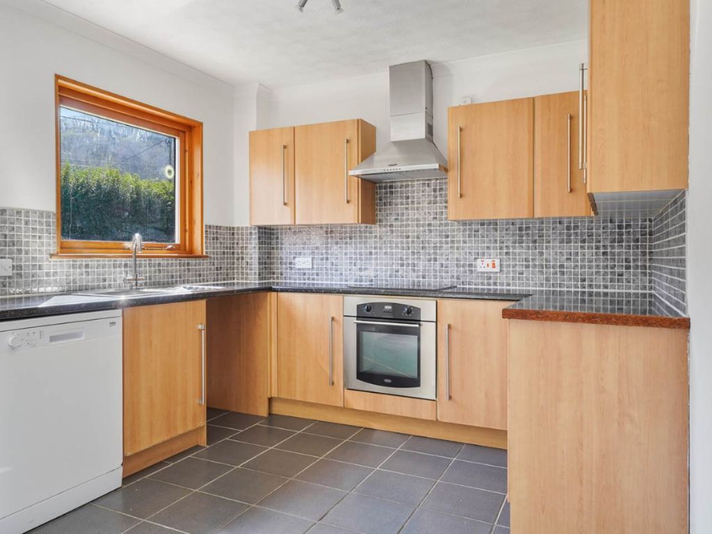 Property photo 3 of 13 3
