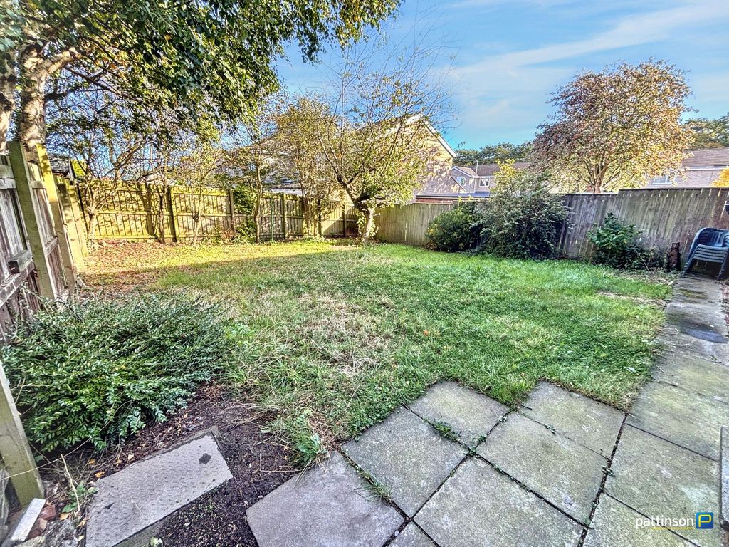 Property photo 3 of 14
