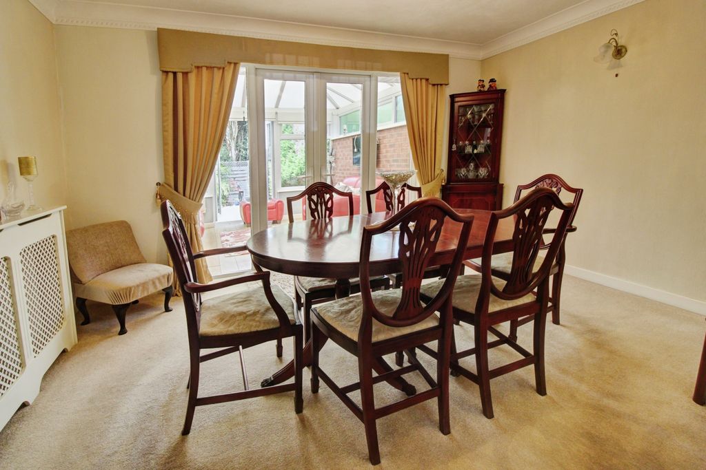 Property photo 3 of 12 3 Dining Room
