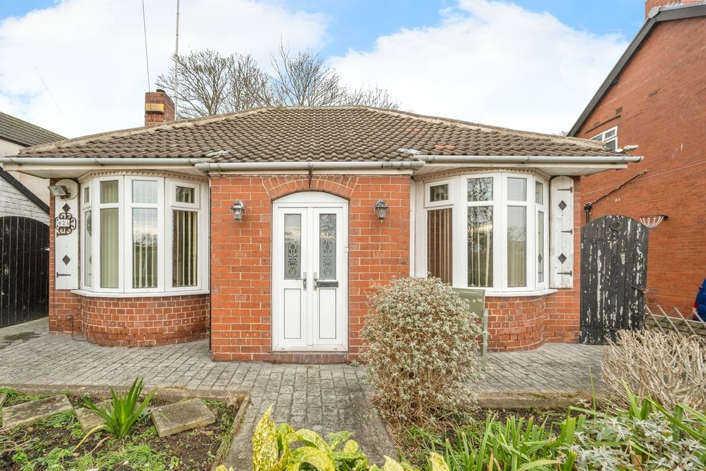 Property photo 1 of 23