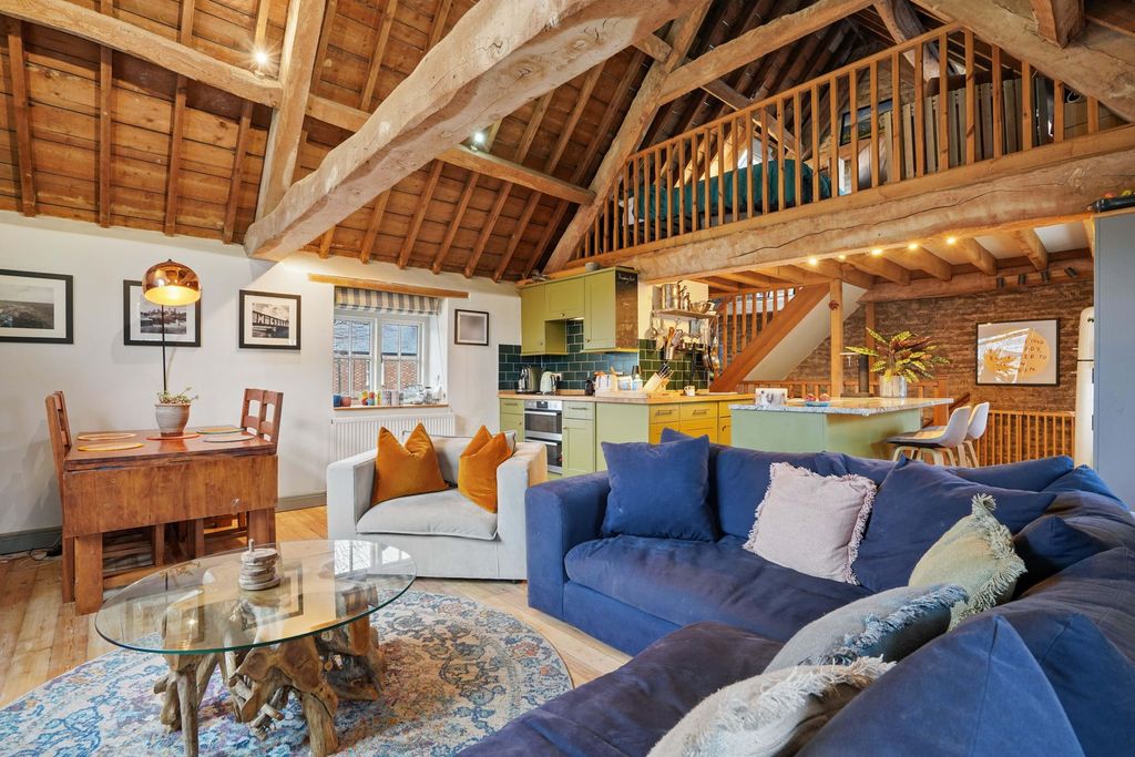 Property photo 3 of 17 Reception Room