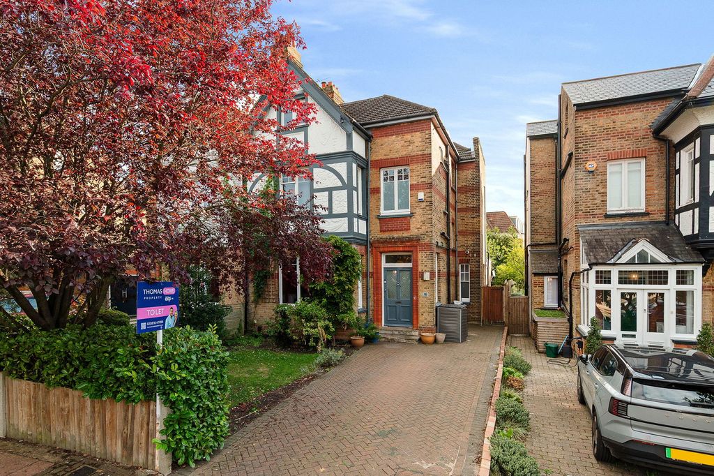 Property photo 1 of 39