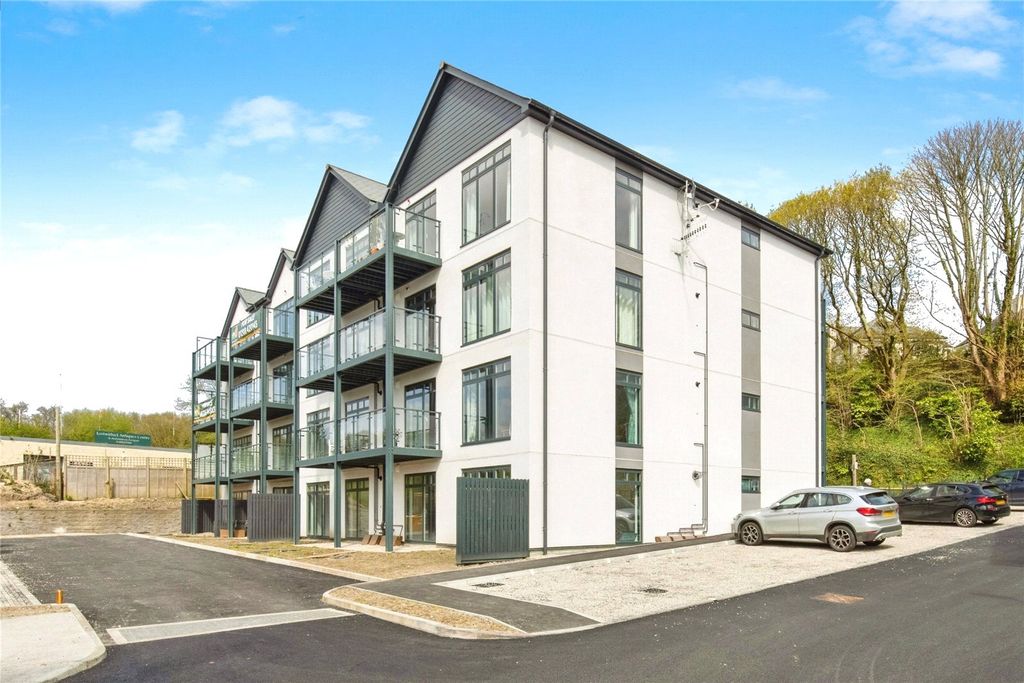 Property photo 2 of 18 Picture No. 02