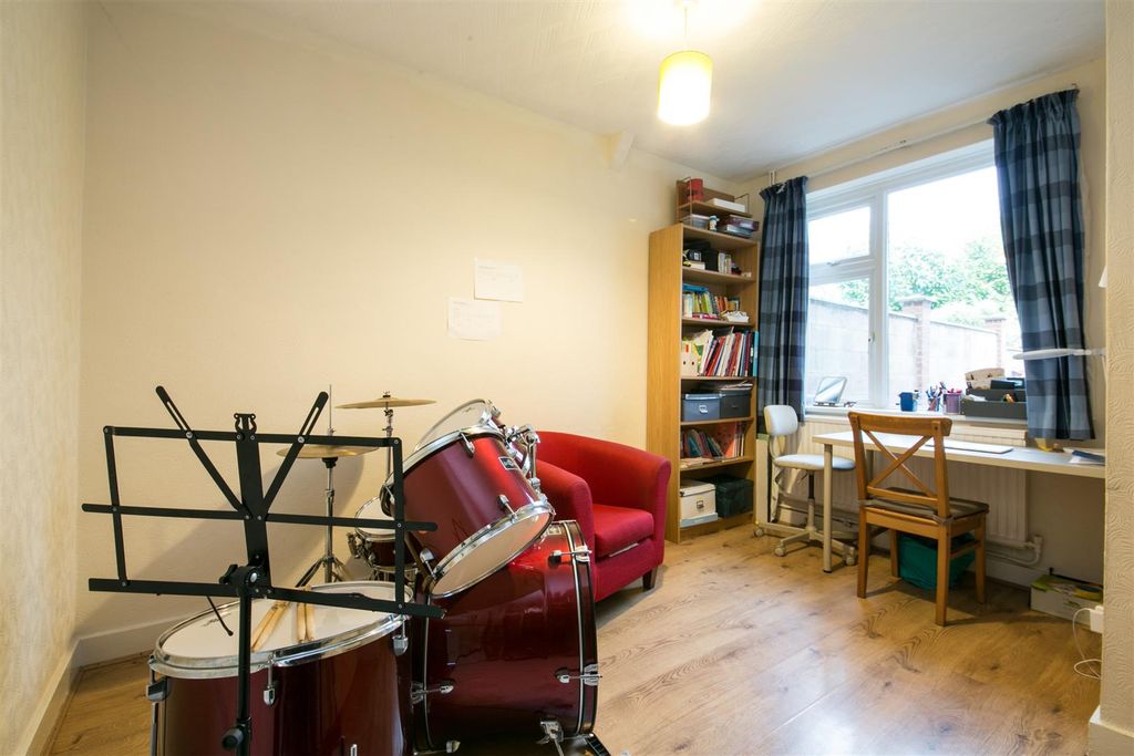 Property photo 3 of 11 Richmond Avenue Reception