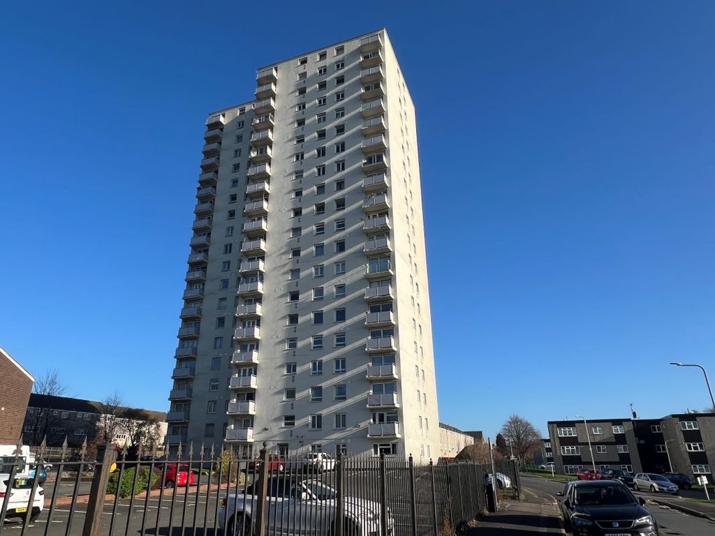 Property photo 1 of 12