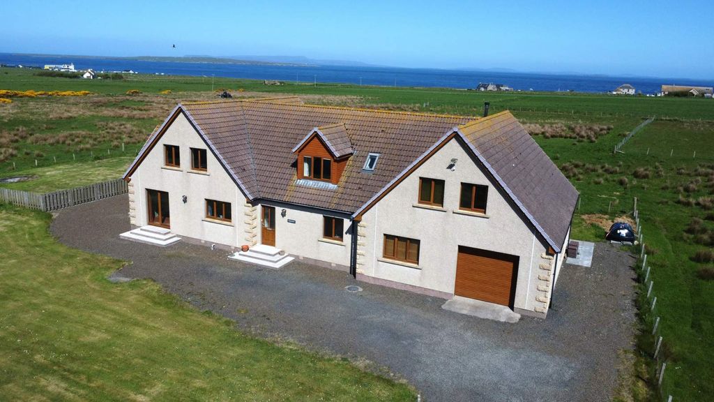 Property photo 3 of 17 Not Specified