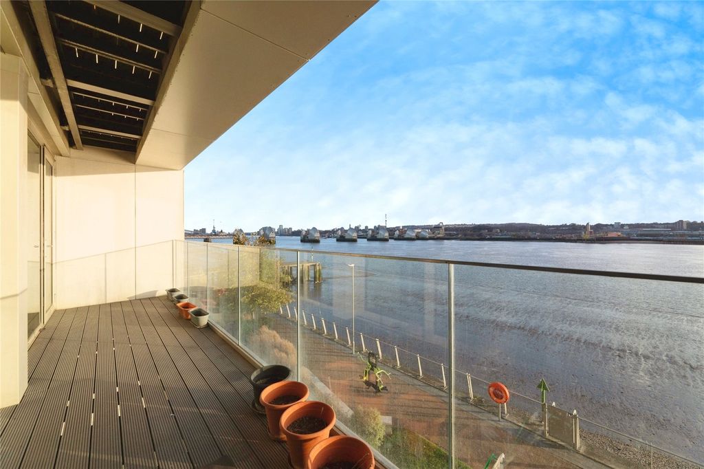 Property photo 1 of 10 Picture No. 04