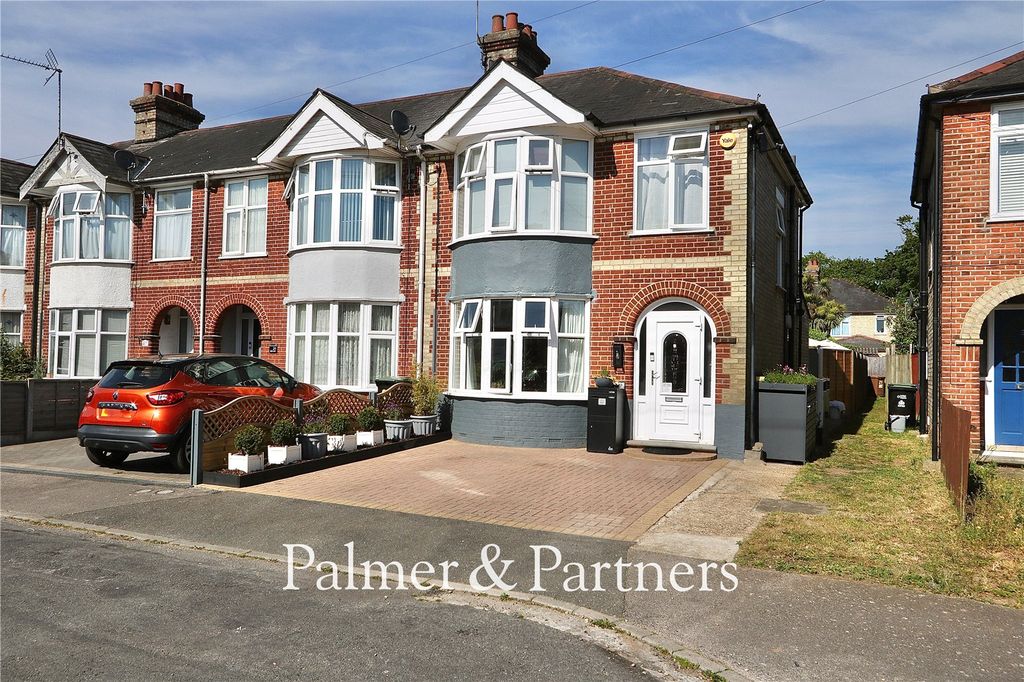 Property photo 1 of 32 Picture No. 04