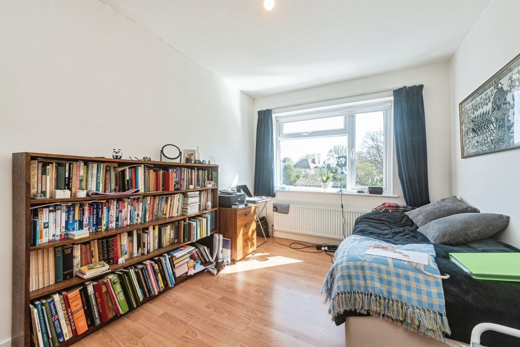 Property photo 3 of 24