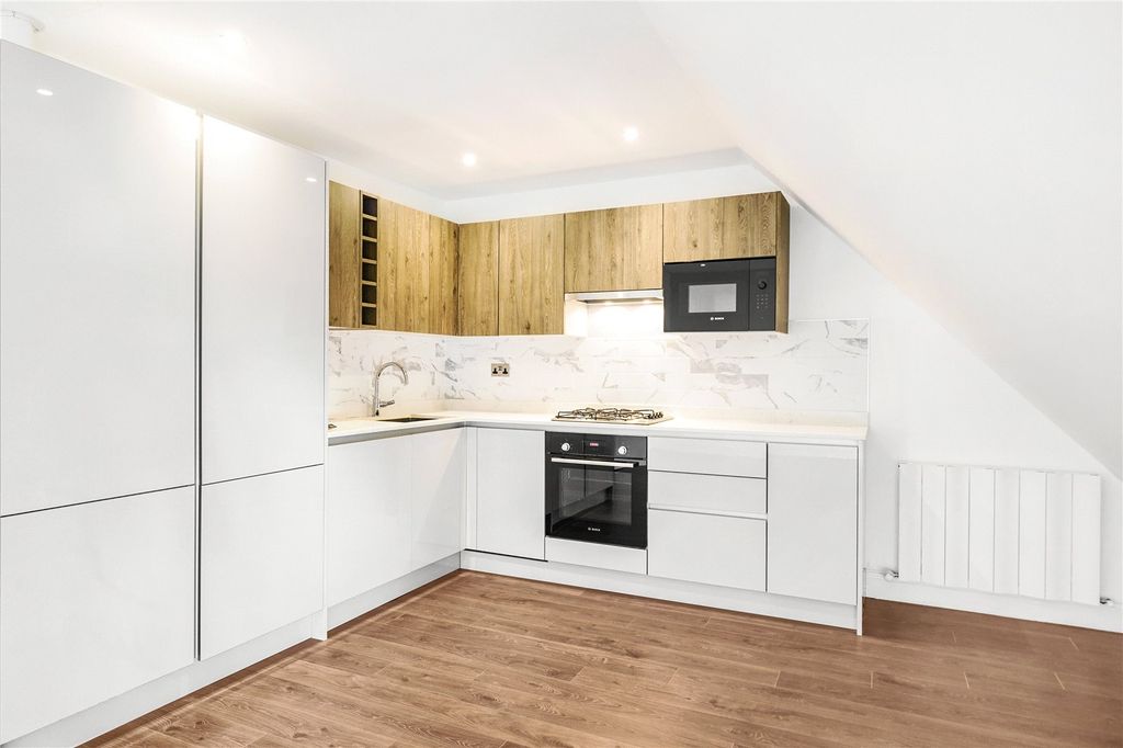 Property photo 1 of 10 Picture No. 02