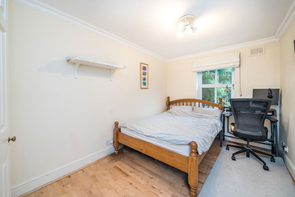 Property photo 3 of 5